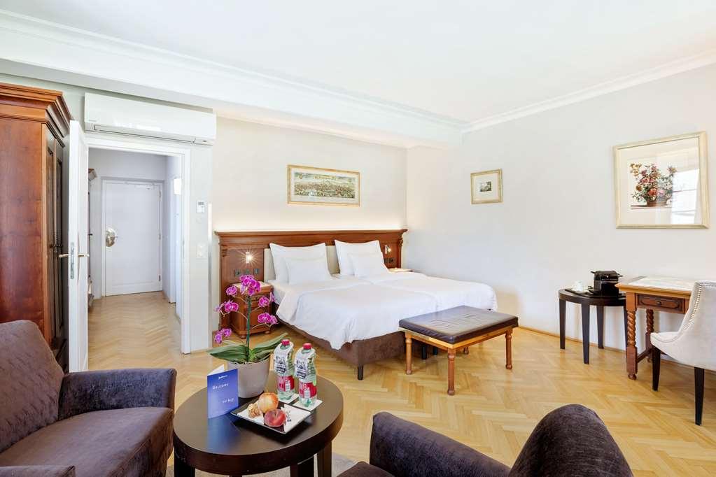 Radisson Blu Hotel Altstadt, Salzburg Zimmer foto